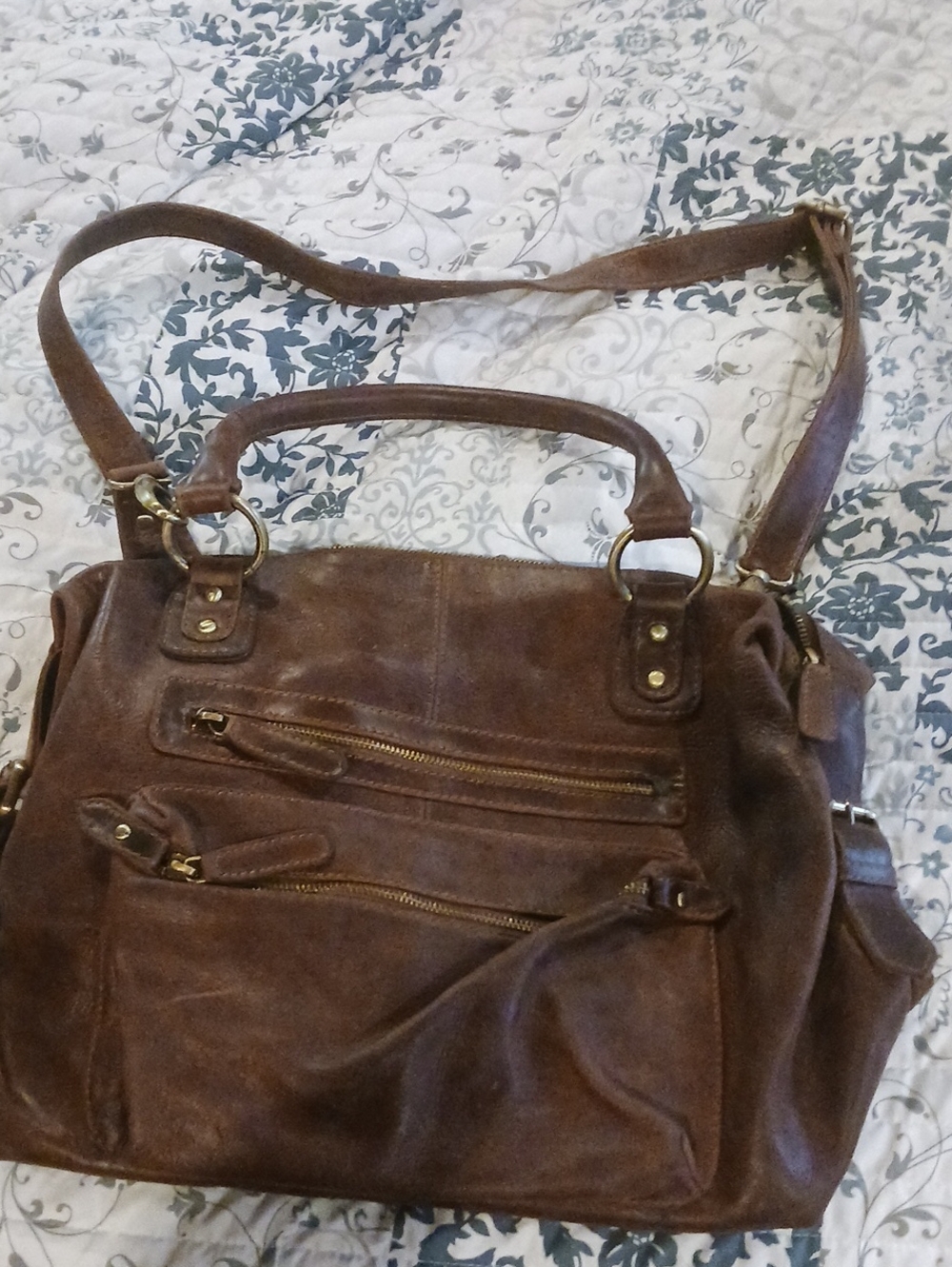 Everyday Brown Leather Shoulder Bag with Multiple Zippers